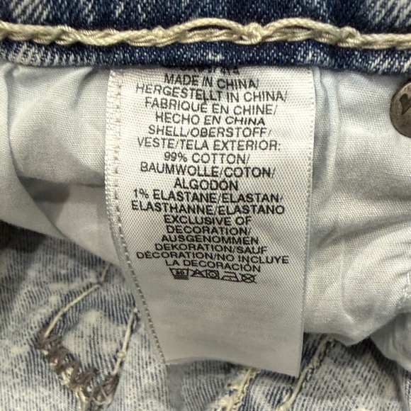 True Religion ,Ricky,size 33,Light Blue relaxed straight. - Picture 15 of 17